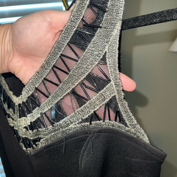 Black and Gold Dress - Picture 5 of 6